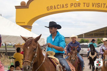 Cabalgata 27